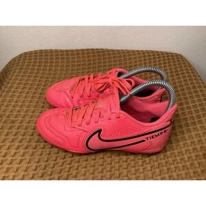 Nike Tiempo Legend 8 Club Kid Youth Sz 3Y Soccer Cleats Hot Pink DA1331-600